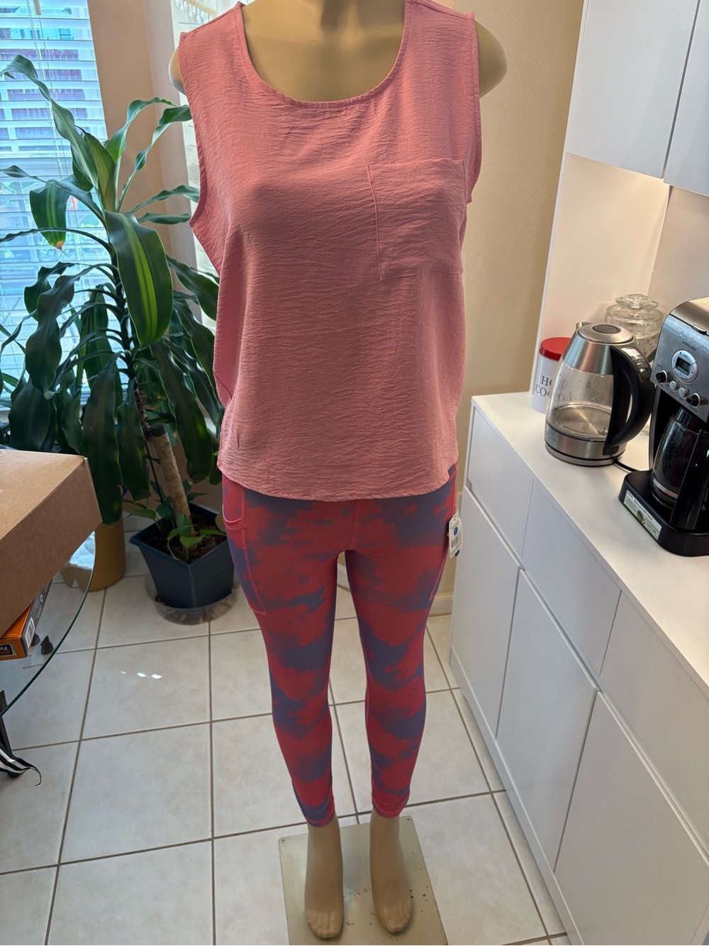 Pink tank top with pocket
